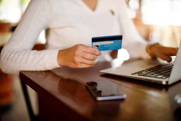 Flexible Payments With Fixed Smiles